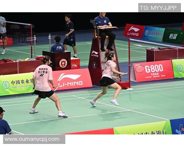 北京羽毛球队以84分稳居冠军赛积分榜首位争夺冠军的激烈竞争继续进行