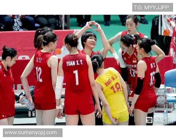 重庆排球队与上海排球队赛后复盘分析及配合策略探讨